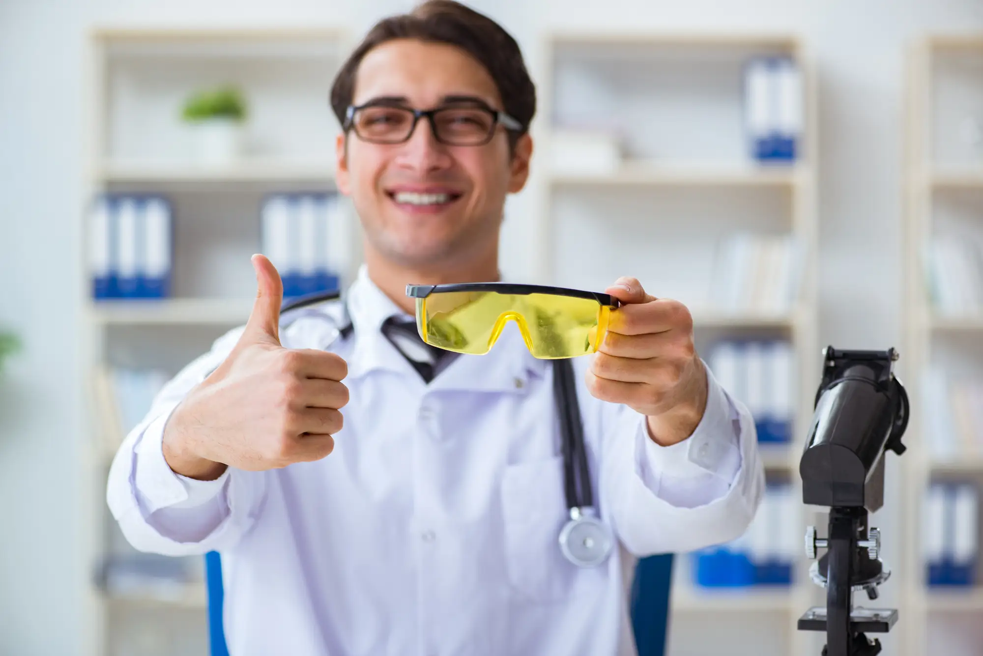 Laser cleaning thumbs up